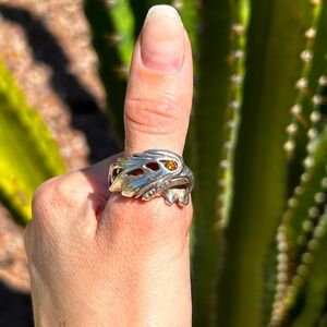 Vintage Men’s/Womens Orange Ceylon Sapphire Sterling Silver Eagle Head Ring